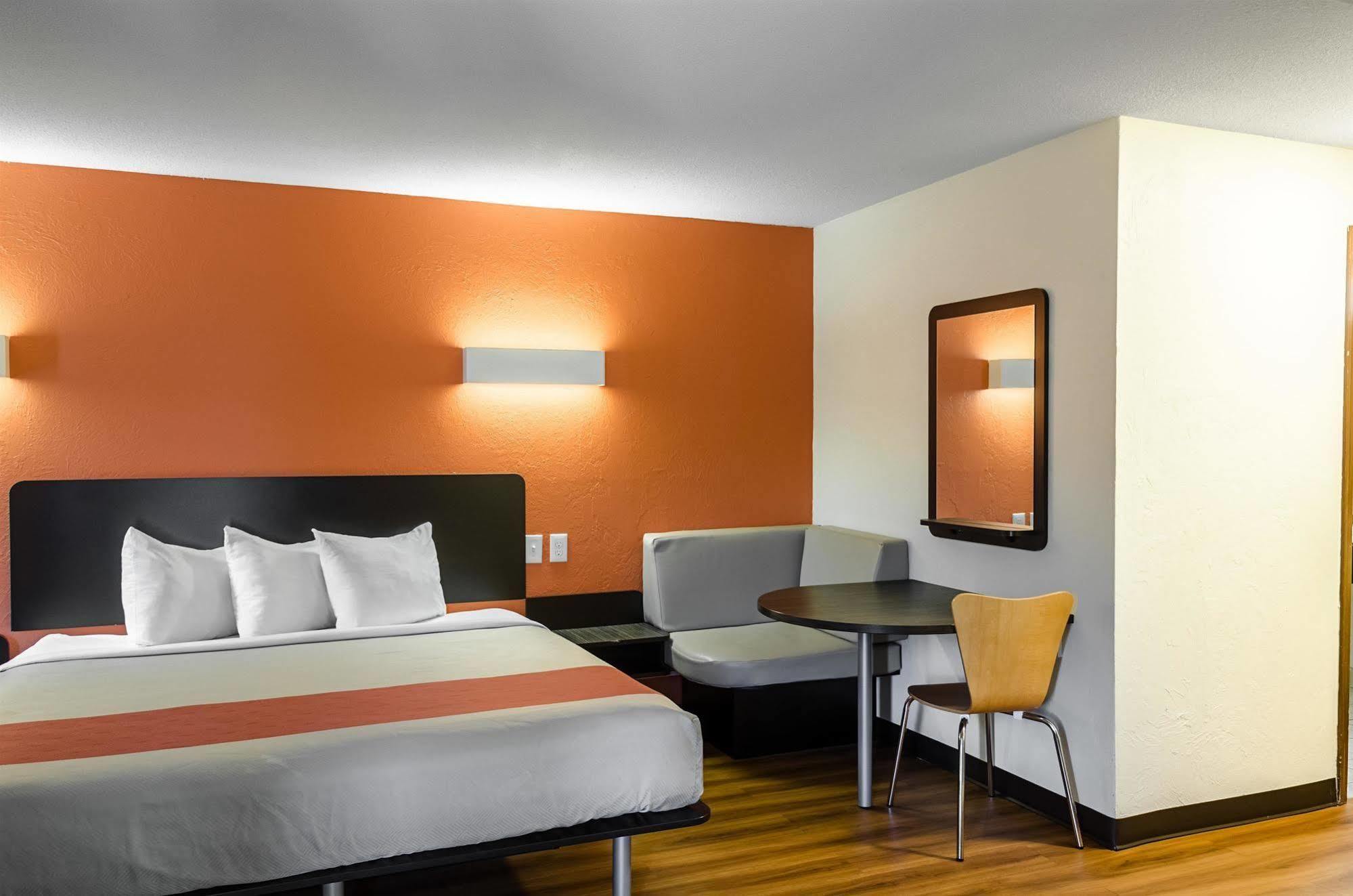 Motel 6 - Westborough Boston Northborough Eksteriør billede
