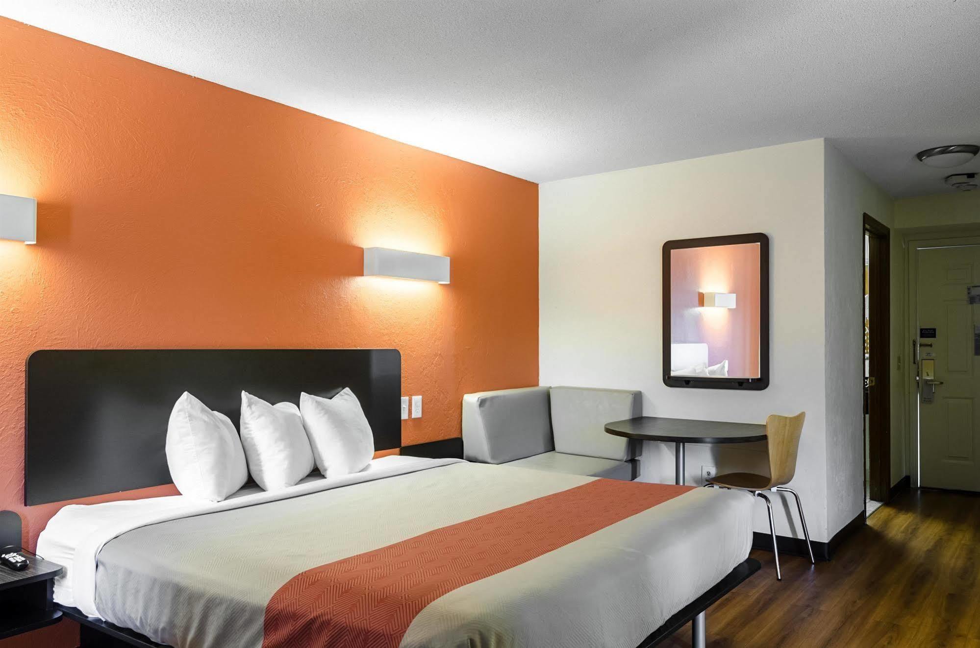 Motel 6 - Westborough Boston Northborough Eksteriør billede
